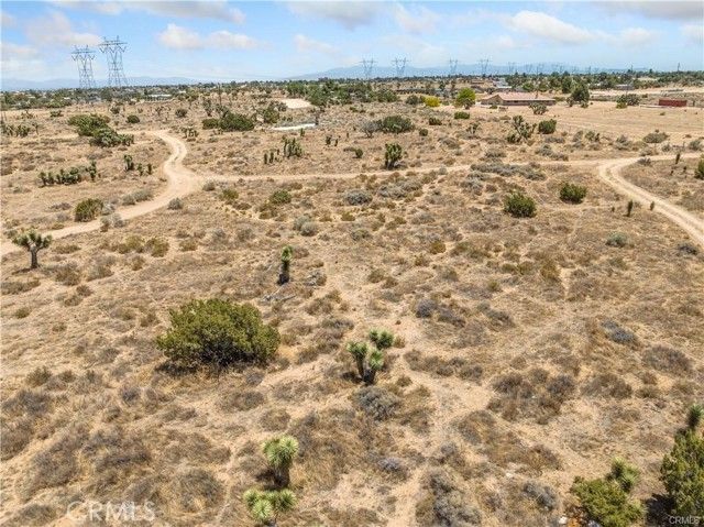 759 La Mirada, Phelan, CA 92371