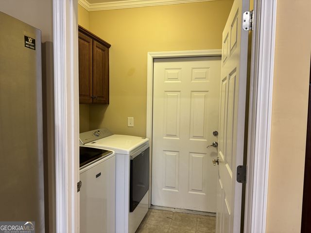569 Sawnee Corners Drive, Cumming, GA 30040