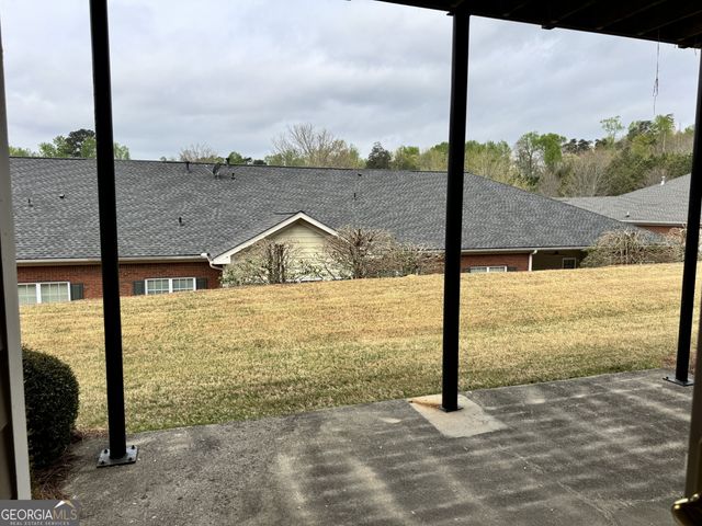 569 Sawnee Corners Drive, Cumming, GA 30040