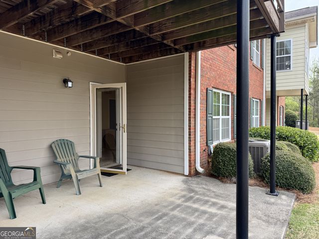 569 Sawnee Corners Drive, Cumming, GA 30040