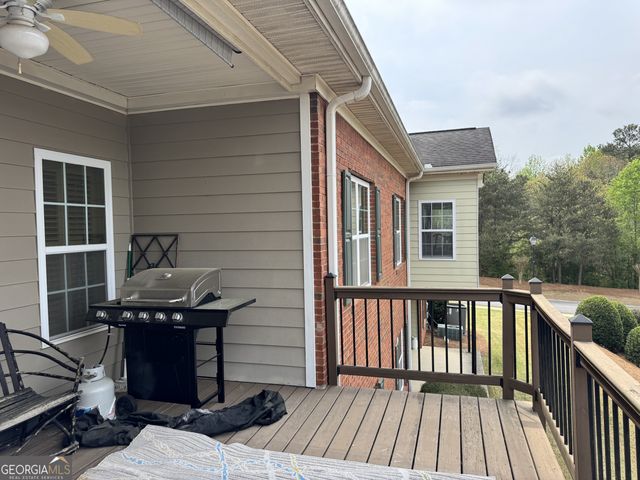 569 Sawnee Corners Drive, Cumming, GA 30040