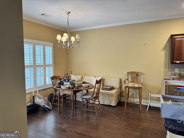 569 Sawnee Corners Drive, Cumming, GA 30040