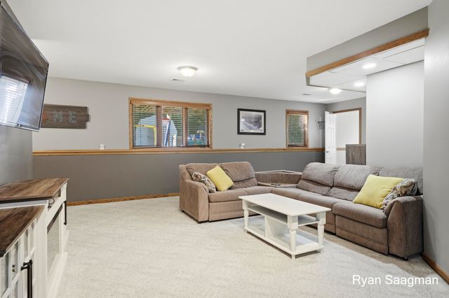 312 Maizie Lane, Sparta, MI 49345