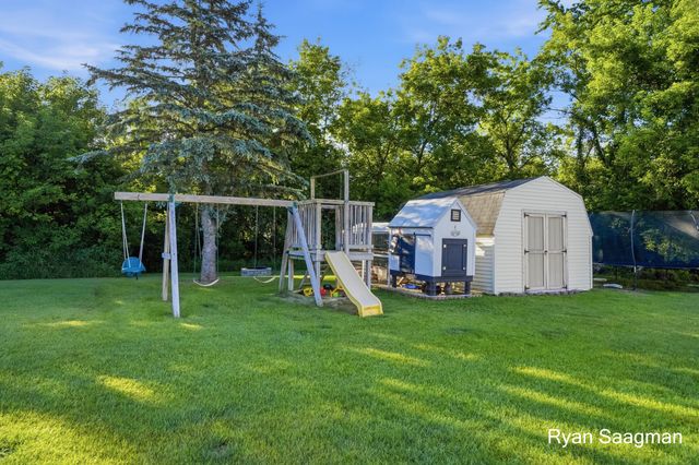312 Maizie Lane, Sparta, MI 49345