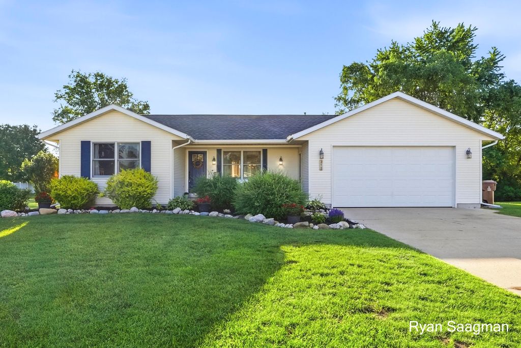 312 Maizie Lane, Sparta, MI 49345