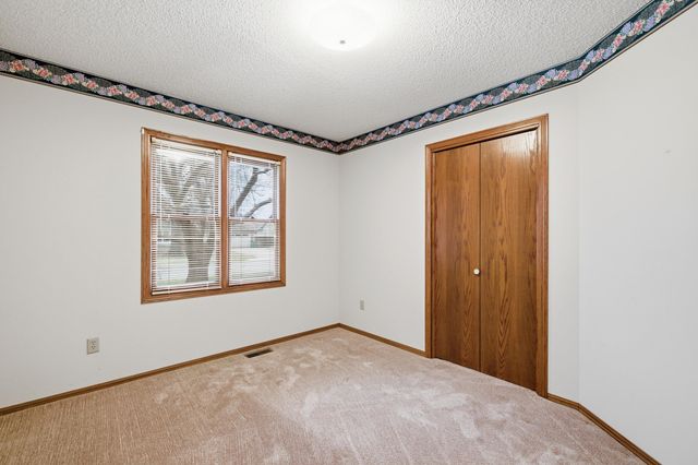 514 N Milstead, Wichita, KS 67212