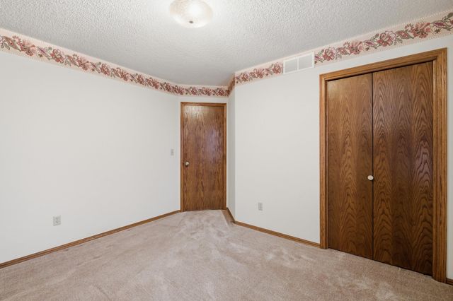 514 N Milstead, Wichita, KS 67212