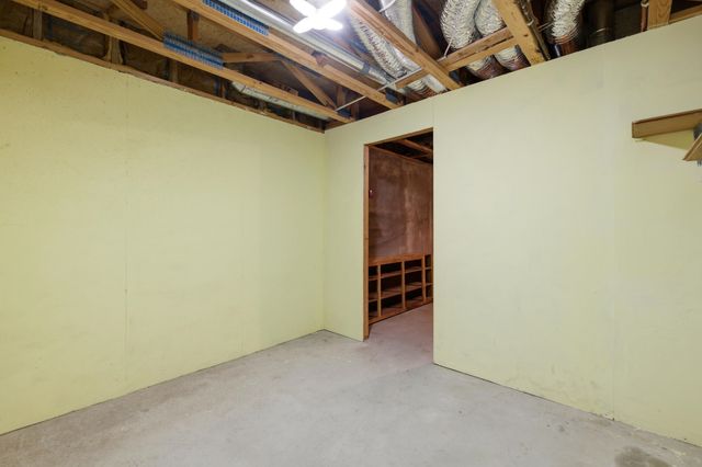 514 N Milstead, Wichita, KS 67212