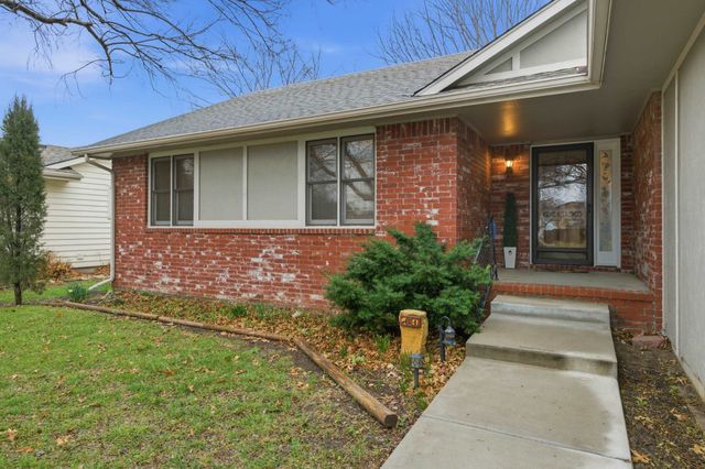 514 N Milstead, Wichita, KS 67212