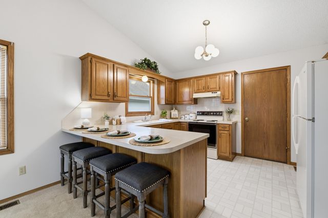 514 N Milstead, Wichita, KS 67212