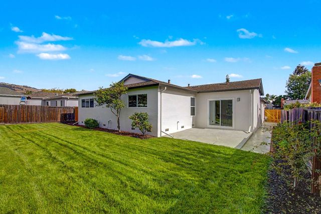 2945 Castleton Drive, San Jose, CA 95148