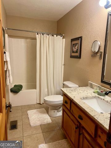 403 Barefoot Rise 49, Hiawassee, GA 30546
