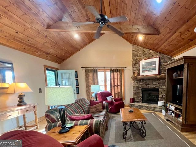 403 Barefoot Rise 49, Hiawassee, GA 30546