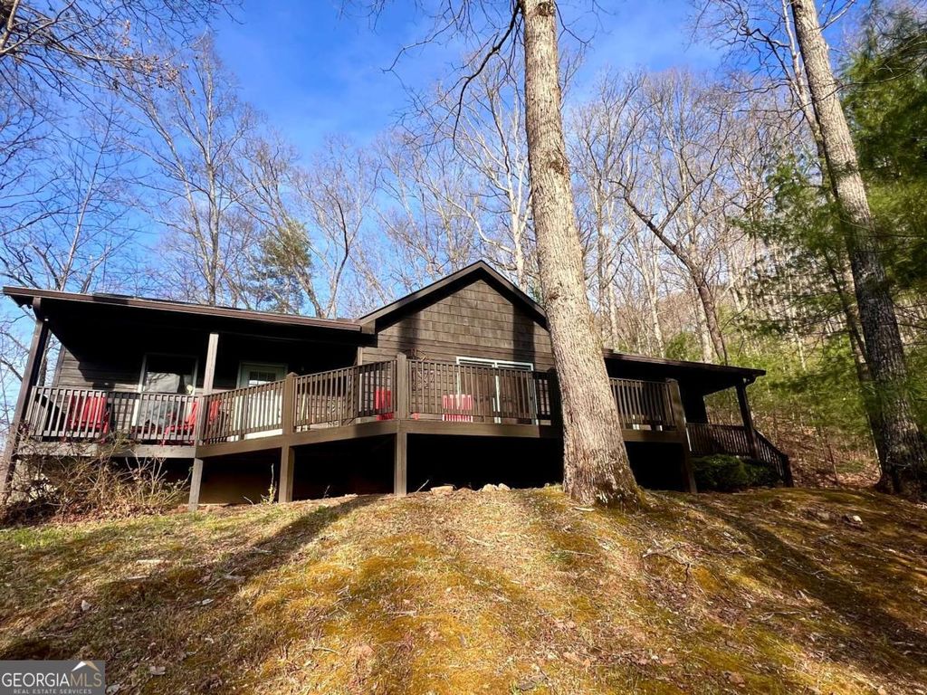 403 Barefoot Rise 49, Hiawassee, GA 30546