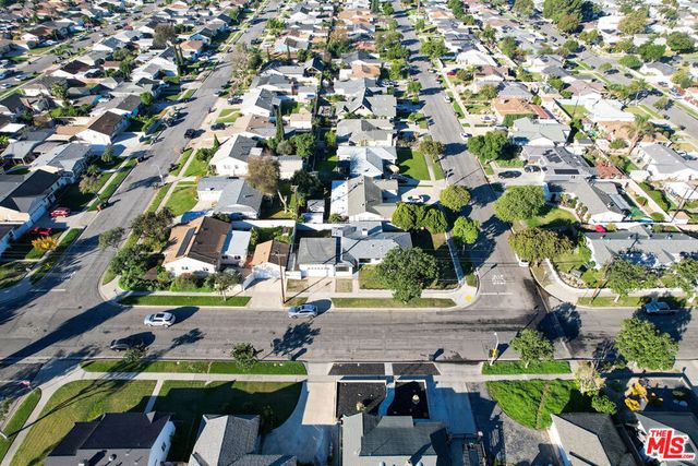 801 S Courtney Avenue, Fullerton, CA 92833