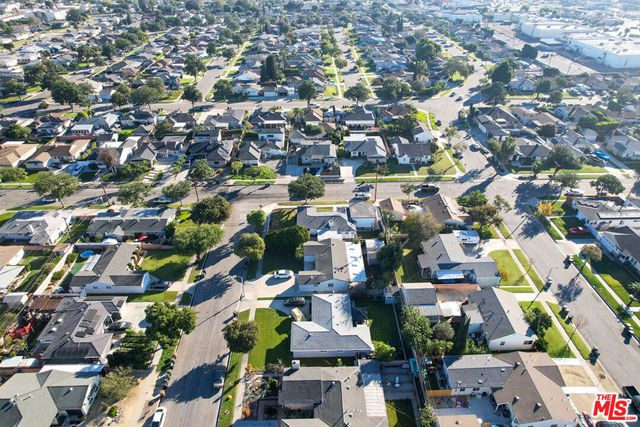 801 S Courtney Avenue, Fullerton, CA 92833