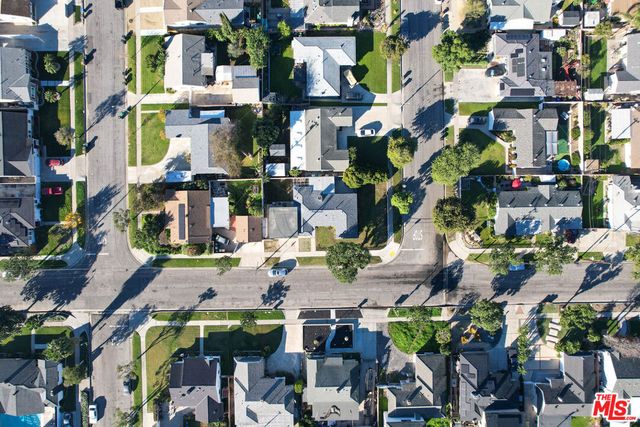 801 S Courtney Avenue, Fullerton, CA 92833