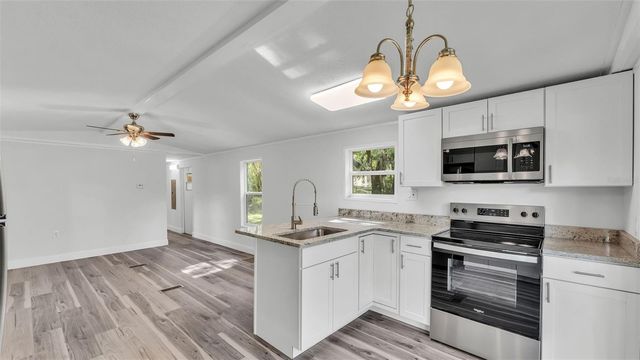 5242 SHADYGLEN DRIVE, Lakeland, FL 33810