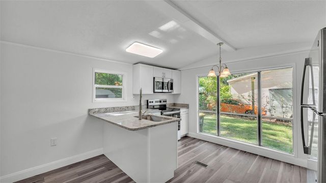 5242 SHADYGLEN DRIVE, Lakeland, FL 33810