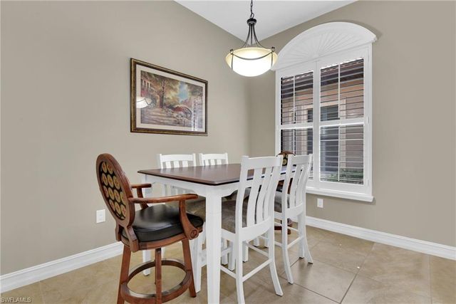 7461 Moorgate Point WAY, Naples, FL 34113