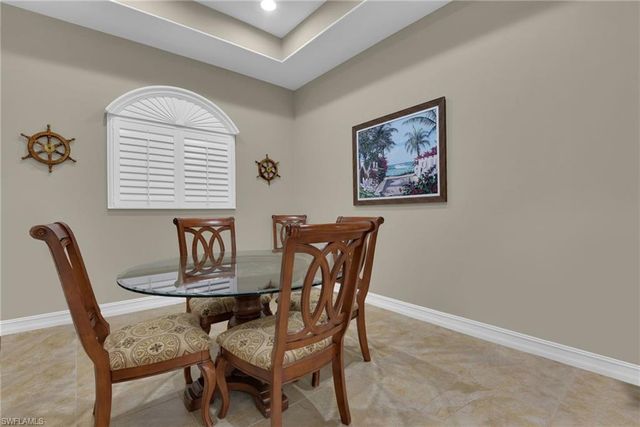 7461 Moorgate Point WAY, Naples, FL 34113
