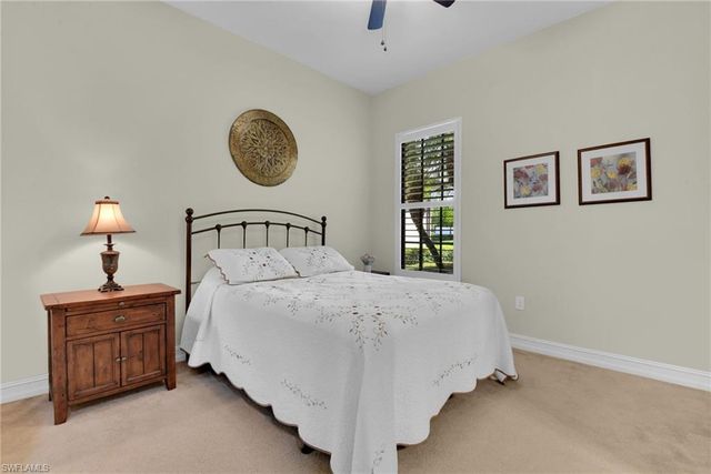 7461 Moorgate Point WAY, Naples, FL 34113