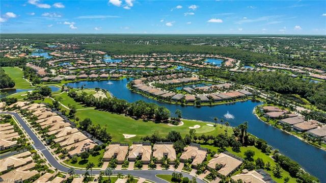 7461 Moorgate Point WAY, Naples, FL 34113