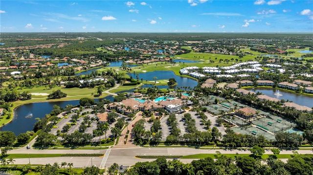 7461 Moorgate Point WAY, Naples, FL 34113