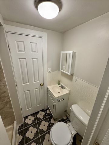 411 5th Ave, Freedom, PA 15042