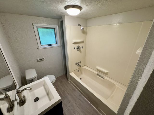 411 5th Ave, Freedom, PA 15042