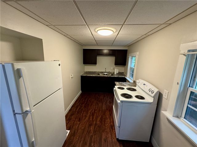 411 5th Ave, Freedom, PA 15042