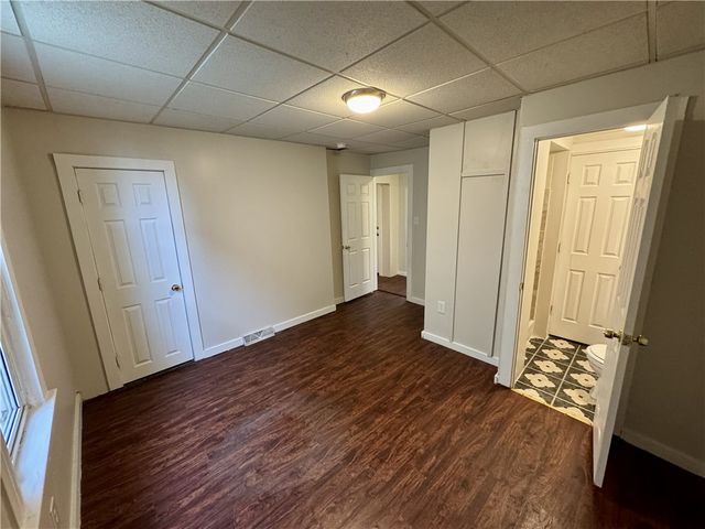 411 5th Ave, Freedom, PA 15042