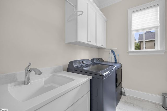 20 Parkins Oak Court, Greenville, SC 29607