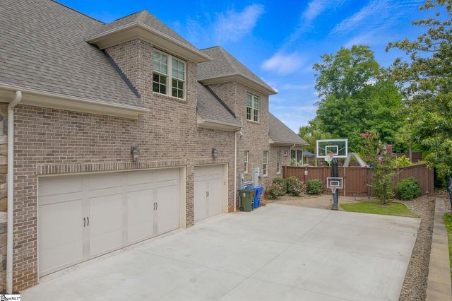20 Parkins Oak Court, Greenville, SC 29607