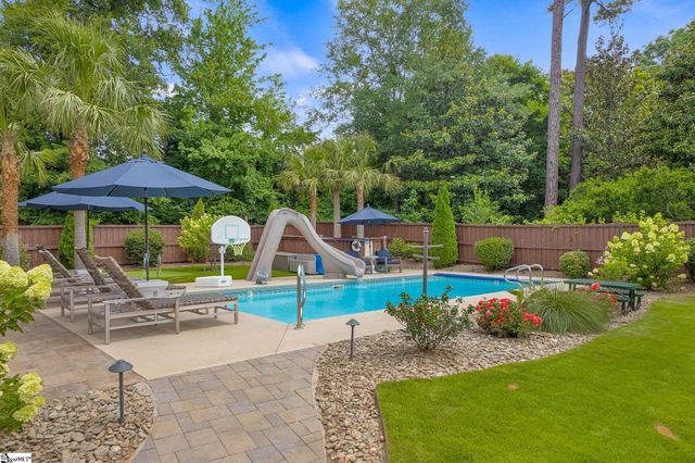 20 Parkins Oak Court, Greenville, SC 29607