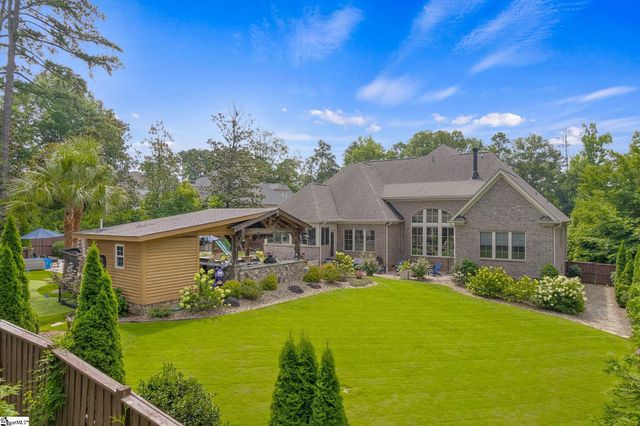 20 Parkins Oak Court, Greenville, SC 29607