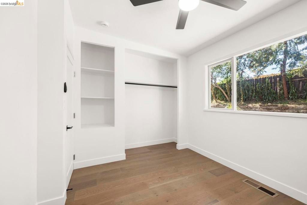 Image 22 of property listing at 3409 Wyman ST, Oakland, CA 94619