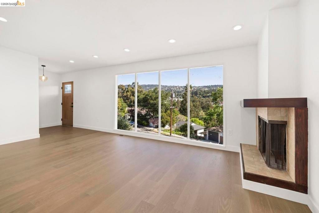 Image 29 of property listing at 3409 Wyman ST, Oakland, CA 94619