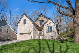 740 Beech Dr, Clarksville, TN 37040