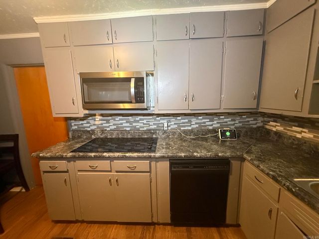 1300 W 43rd Street, North Little Rock, AR 72118
