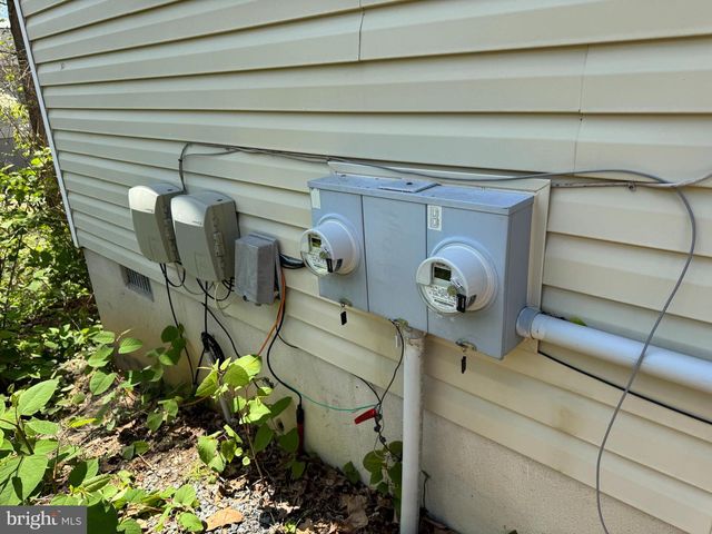 241 & 243 CAMBRIDGE ST, Fredericksburg, VA 22405