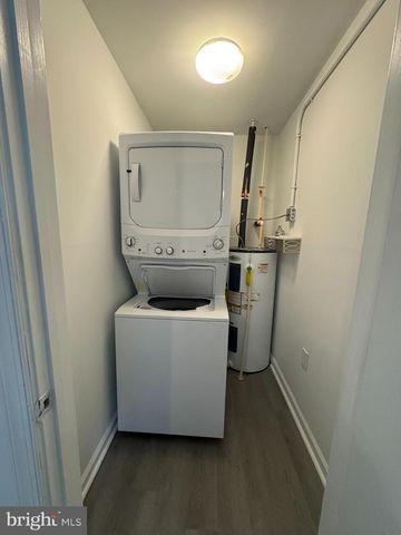 241 & 243 CAMBRIDGE ST, Fredericksburg, VA 22405