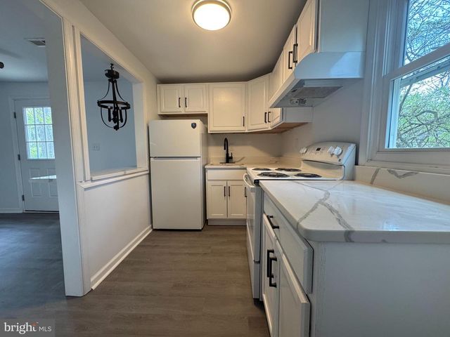 241 & 243 CAMBRIDGE ST, Fredericksburg, VA 22405