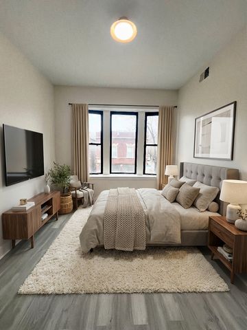 2258 S Sacramento Avenue 2B, Chicago, IL 60623