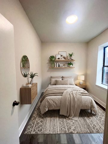 2258 S Sacramento Avenue 2B, Chicago, IL 60623
