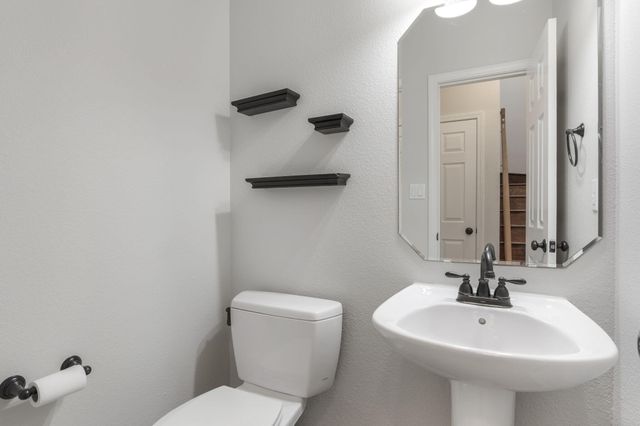 7105 Alexandria Drive NE, Albuquerque, NM 87122