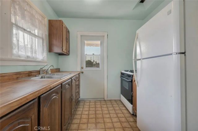 357 Vine Street, Glendale, CA 91204