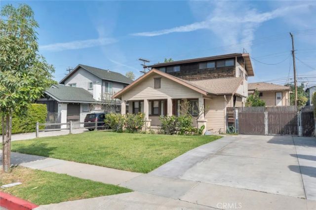 357 Vine Street, Glendale, CA 91204