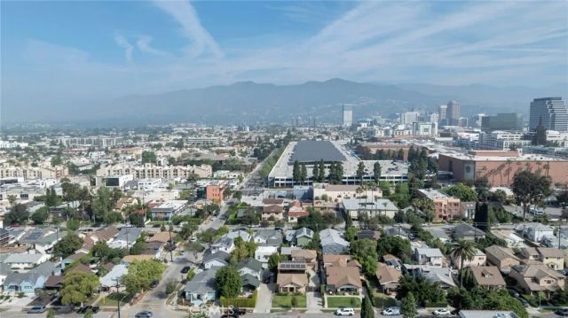 357 Vine Street, Glendale, CA 91204
