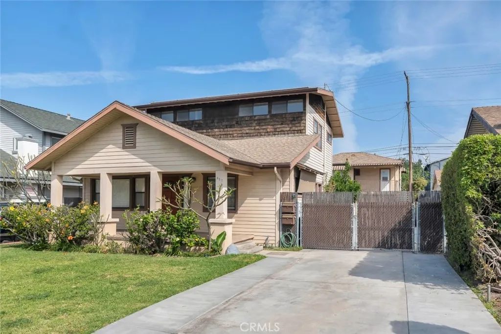 357 Vine Street, Glendale, CA 91204